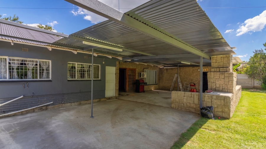 3 Bedroom Property for Sale in Presidentia Free State